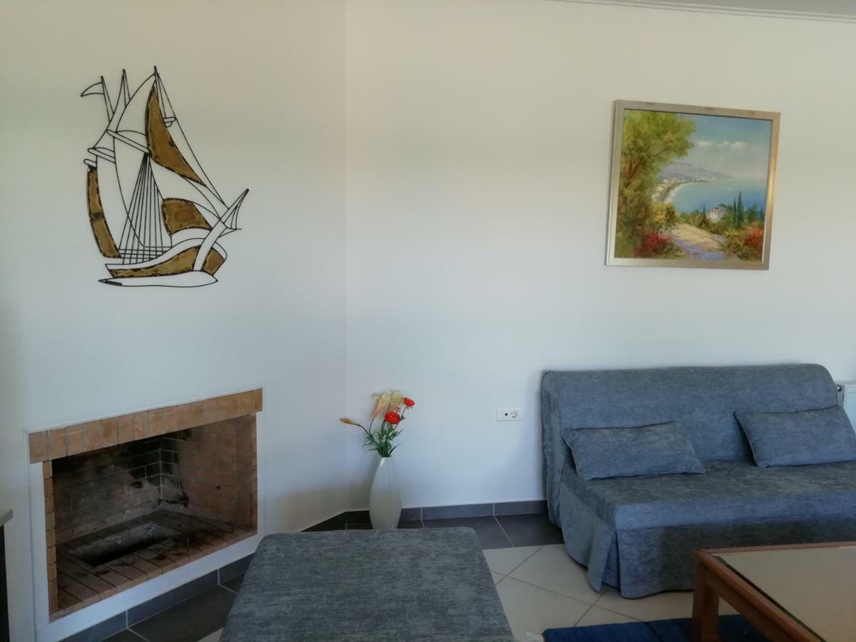 Hotel Dimitra à Rafína Extérieur photo